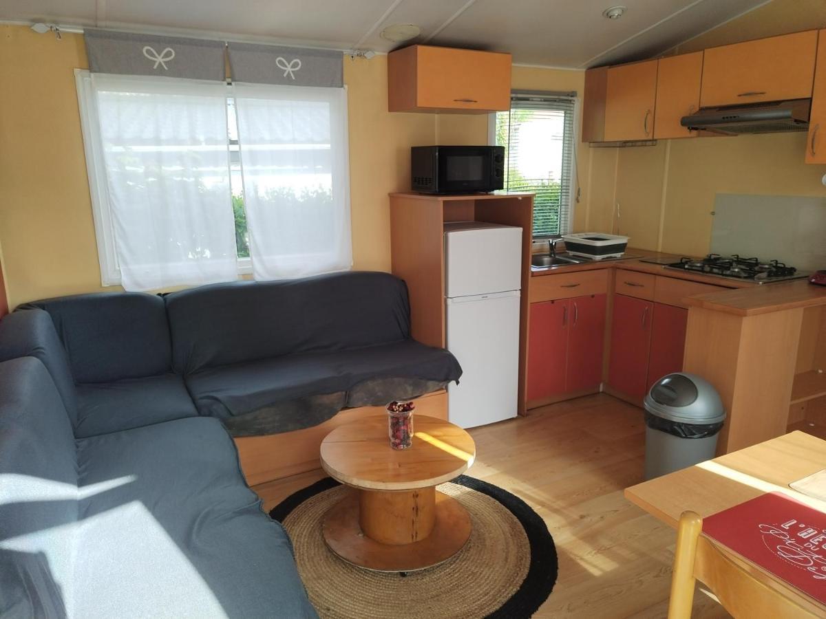 Mobil-Home Coin De Paradis En Cote D'Opale Sur Terrain Prive Et Sa Caravane Hermelinghen Buitenkant foto