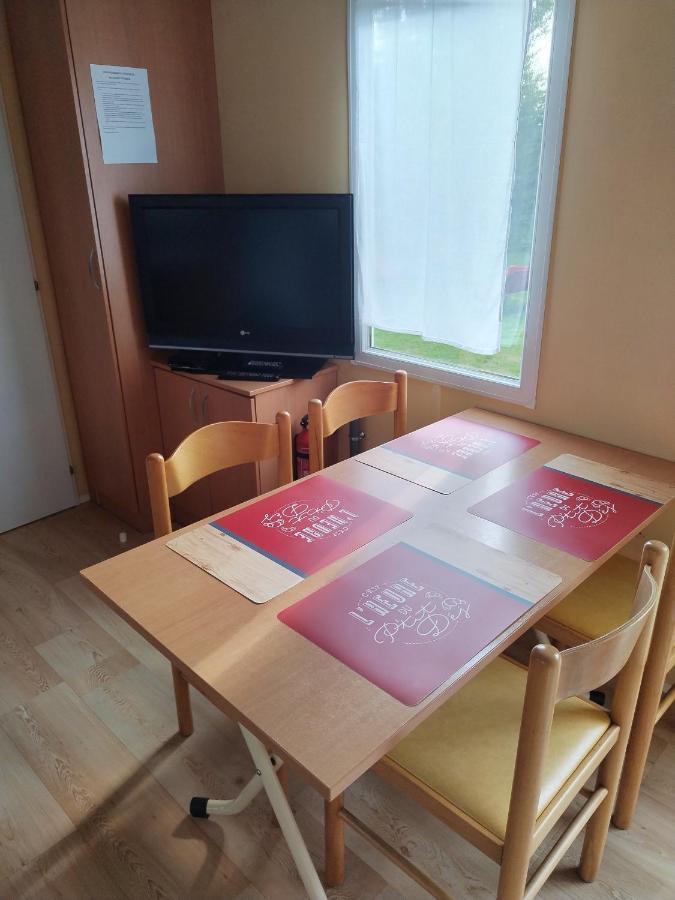 Mobil-Home Coin De Paradis En Cote D'Opale Sur Terrain Prive Et Sa Caravane Hermelinghen Buitenkant foto